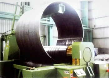 卷筒設備型號：W11-30X3000